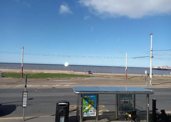 Vinnie'S Family Hotel Blackpool